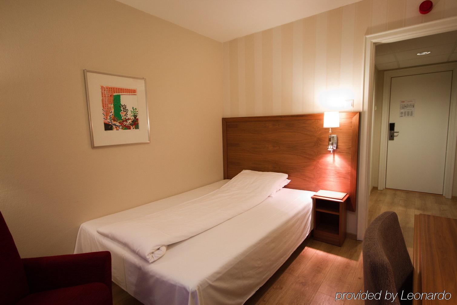 Thon Partner Hotel Backlund Levanger Extérieur photo